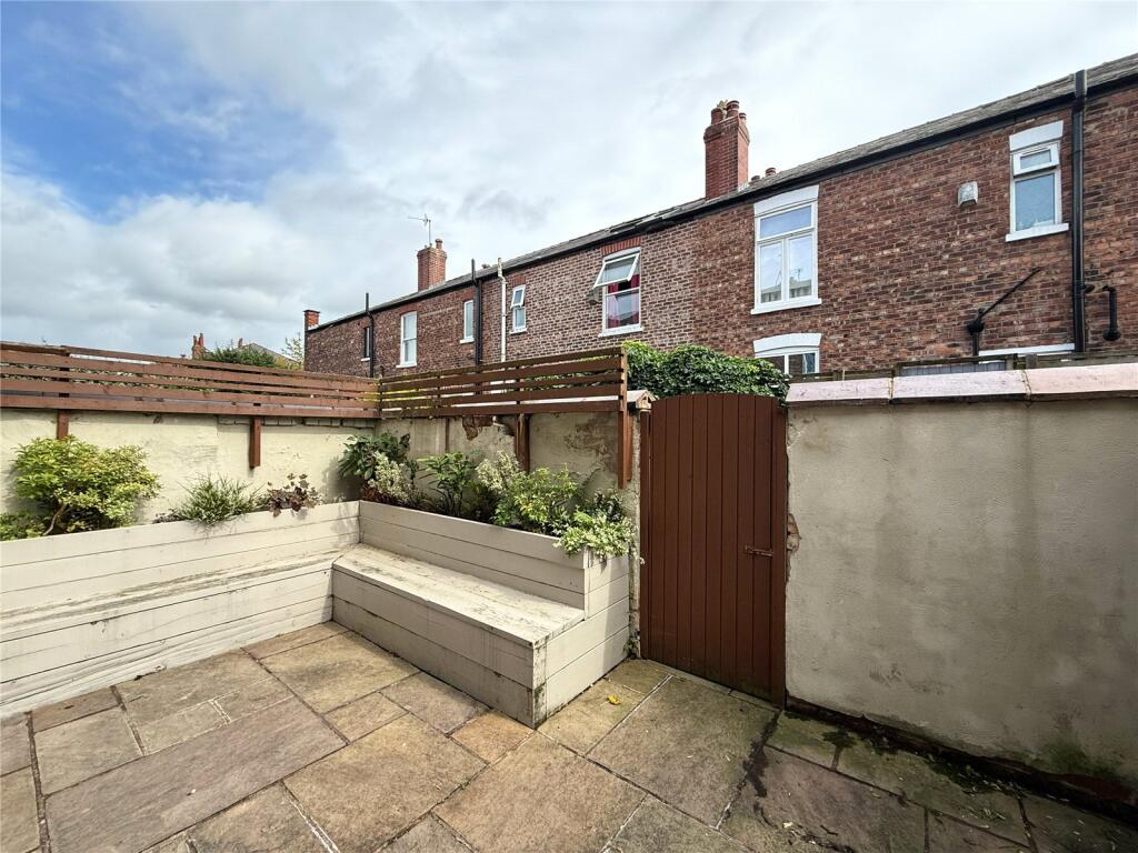 House in Manchester - View 2