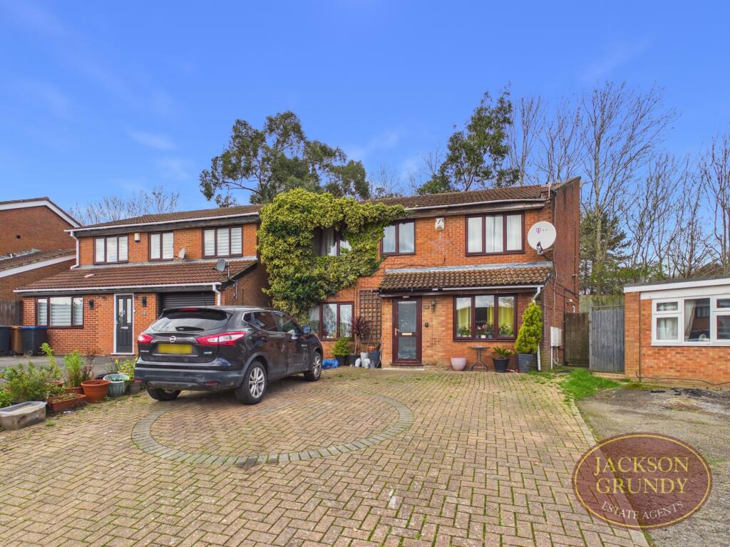 Main image of property: Mapperley Drive, Wakes Meadow, NN3 9UF