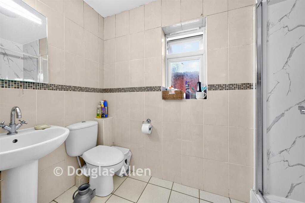 House in Ilford - More