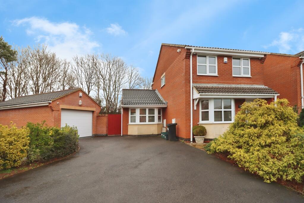 Main image of property: Lingfield Park, Downend, Bristol