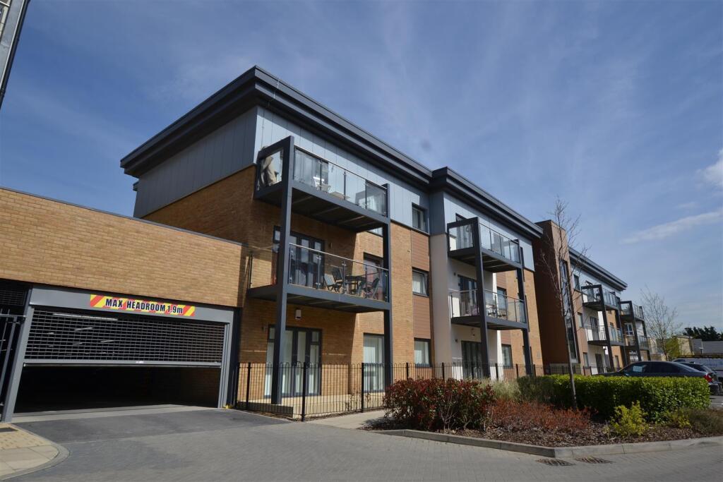 Main image of property: Clovelly Court , West Drayton