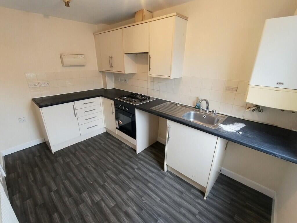 House in Wolverhampton, West Midlands - View 5