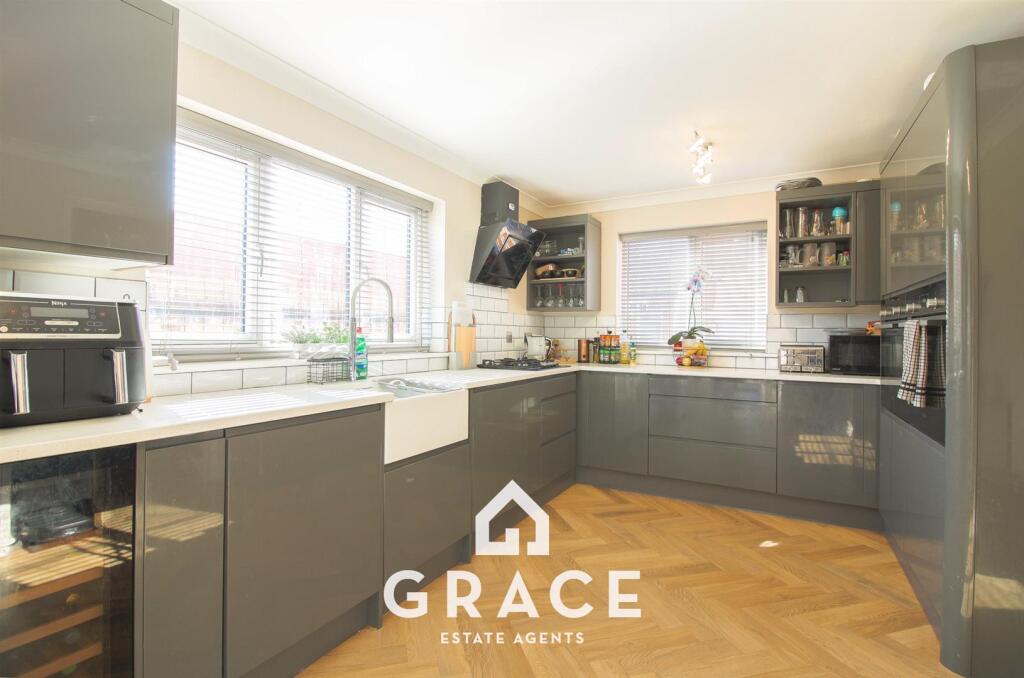 Ashcroft Road, Ipswich - More