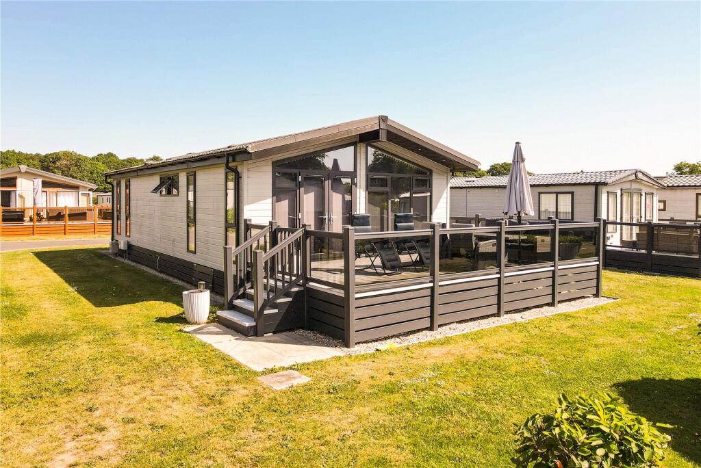 Aspen, Hoburne Bashley Holiday Park, New Milton, Hampshire, BH25
