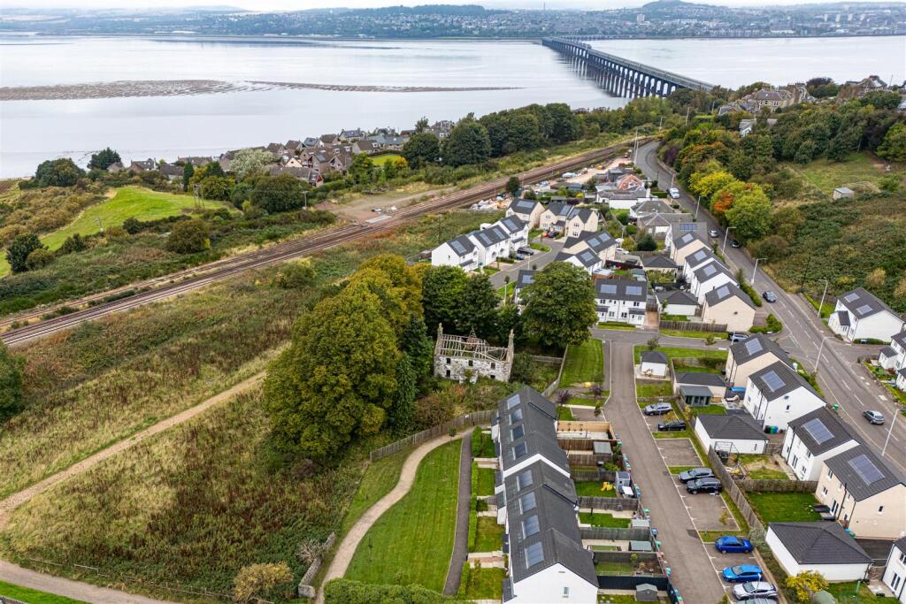 Main image of property: Edith Mcfee Place, Wormit