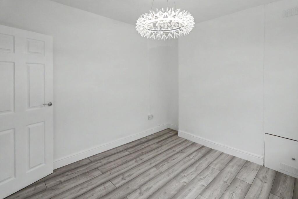 House in Bargoed, Bedwellty - View 2