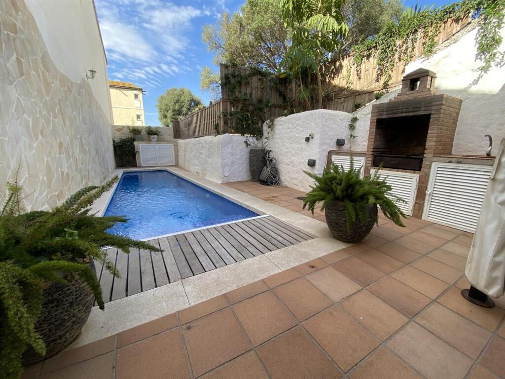 Main image of property: South District, Gibraltar, Gibraltar