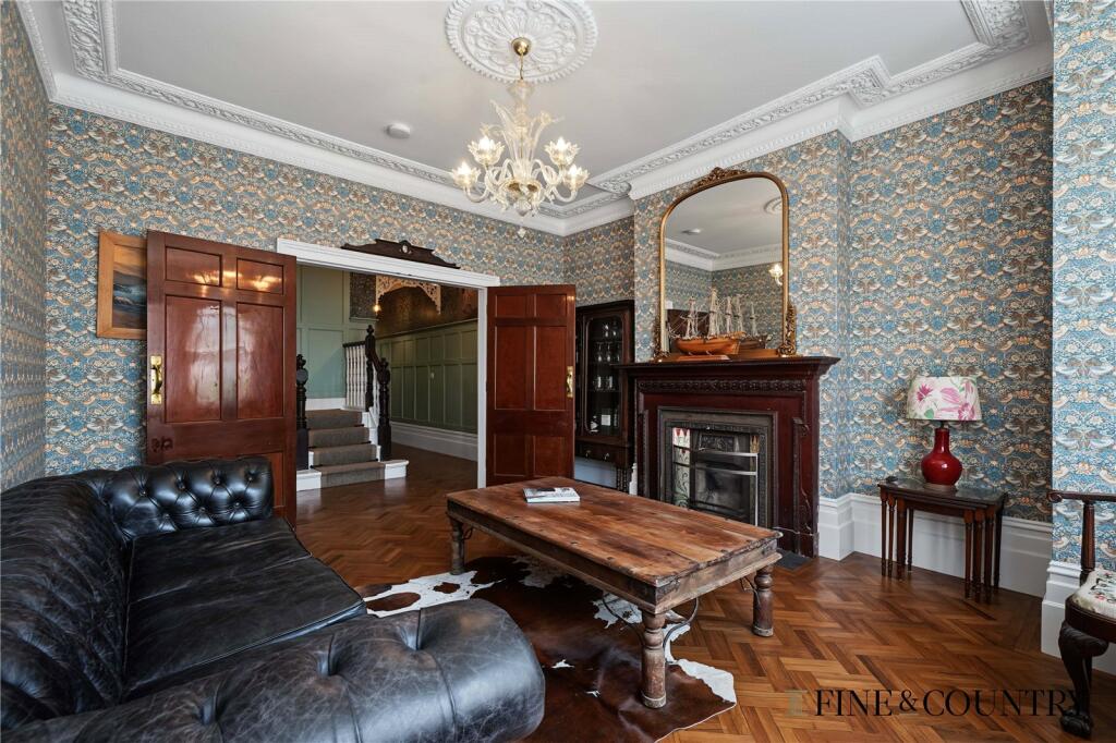 House in London - View 5