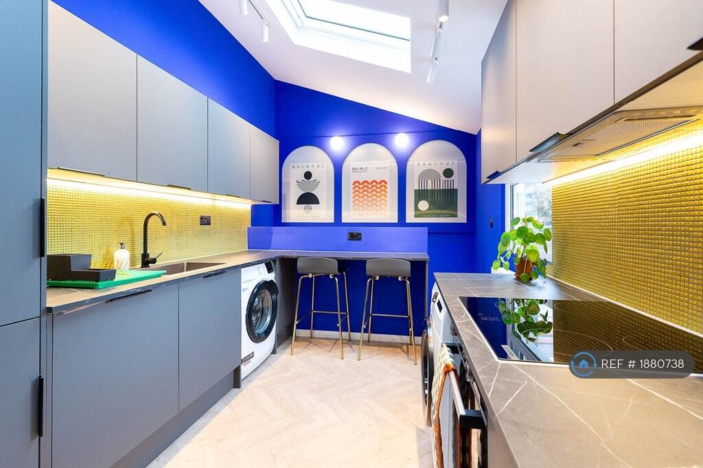 Main image of property: Chatham Street, London, SE17