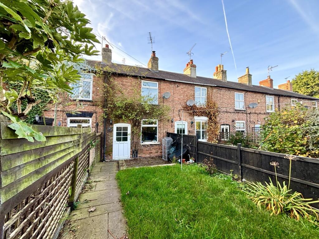 Main image of property: Long Row, Shardlow, DE72