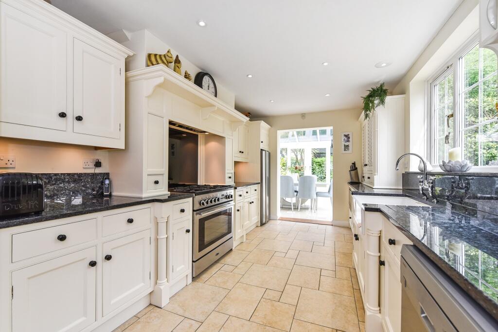 Southdown Road, Winchester photo 4