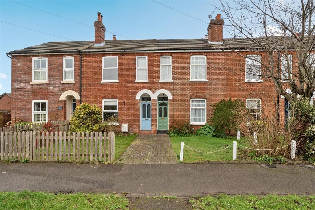 Main image of property: Swanwick Lane, Swanwick