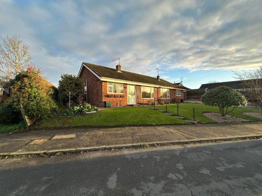 2-bed semi-detached on Meadow Road, New Costessey, £240,000