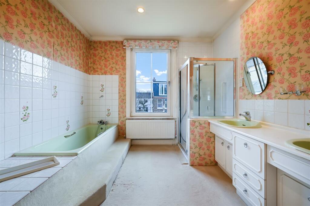 Ethelbert Road, West Wimbledon photo 4