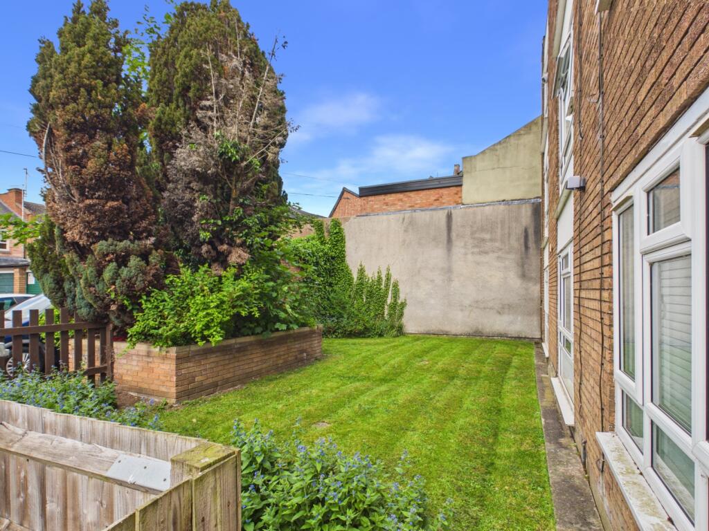 Main image of property: ASHLAWN HOUSE, 13 FORFIELD PLACE, LEAMINGTON SPA, WARWICKSHIRE, CV31