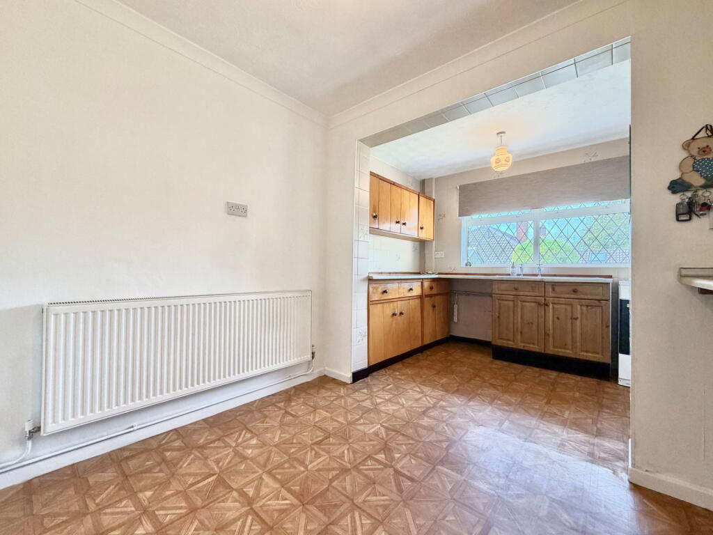 House in Dudley, West Midlands - More