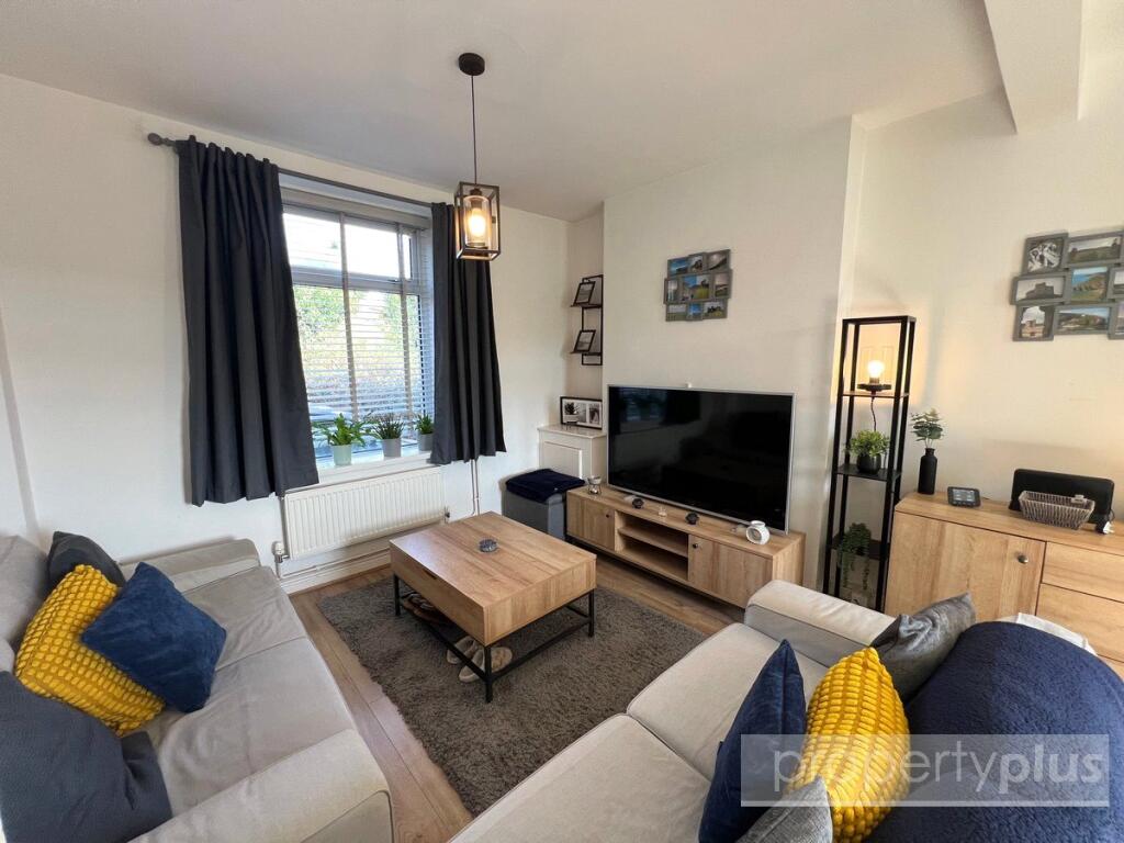 Troedyrhiw Road, Porth, CF39 photo 5