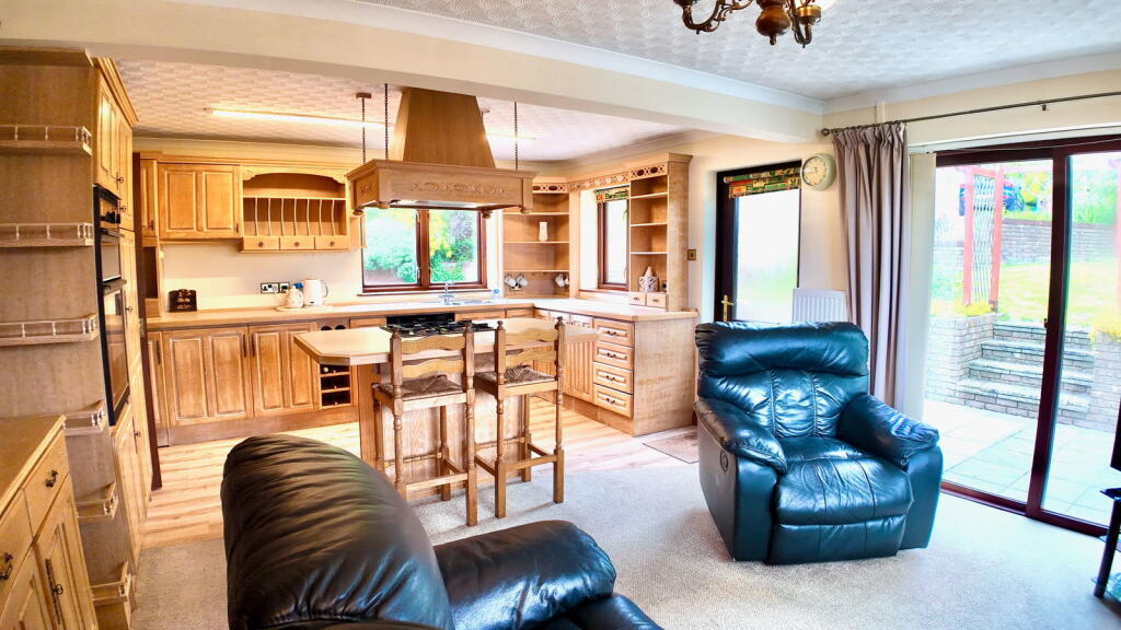 House in Blackwood, Caerphilly - View 4