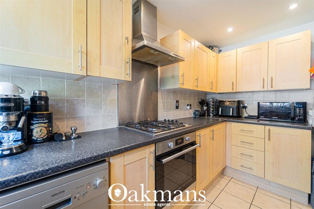 Chatham Road, Birmingham, West Midlands, B31 - More