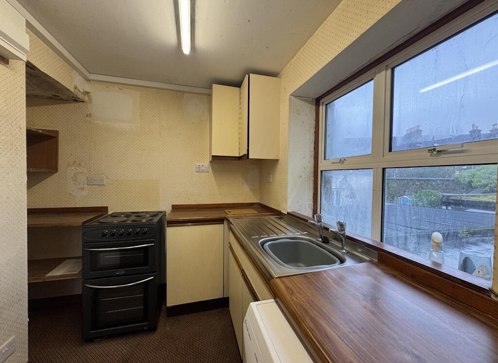House in Lochgilphead, Argyll and Bute - More