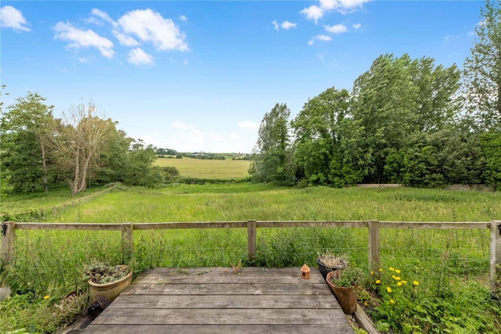 House in Salisbury - View 5