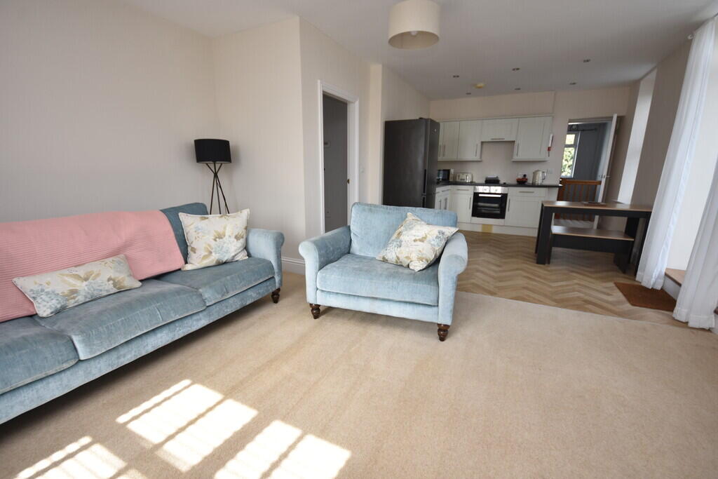 Apartment in Lancaster, Ulverston - View 3