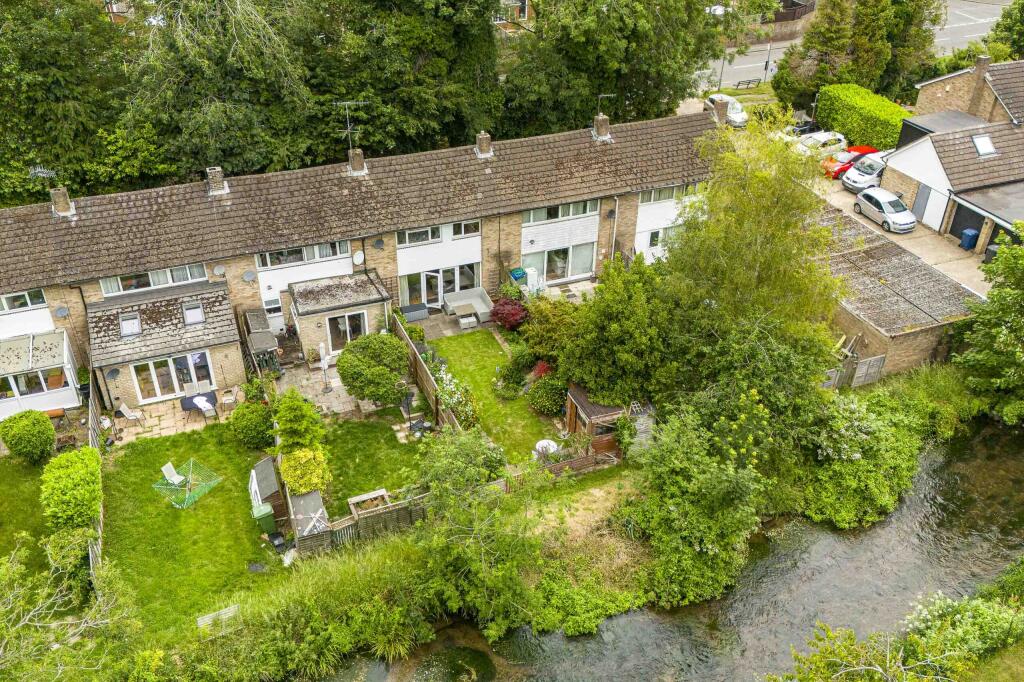Main image of property: Riverside, Cores End Road, Bourne End, Buckinghamshire, SL8 5HS