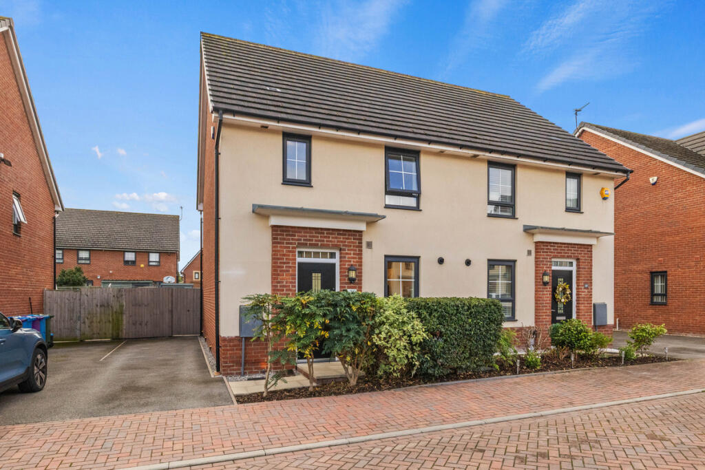 3-bed semi-detached on Ramsbury Drive, Liverpool, L24, £220,000