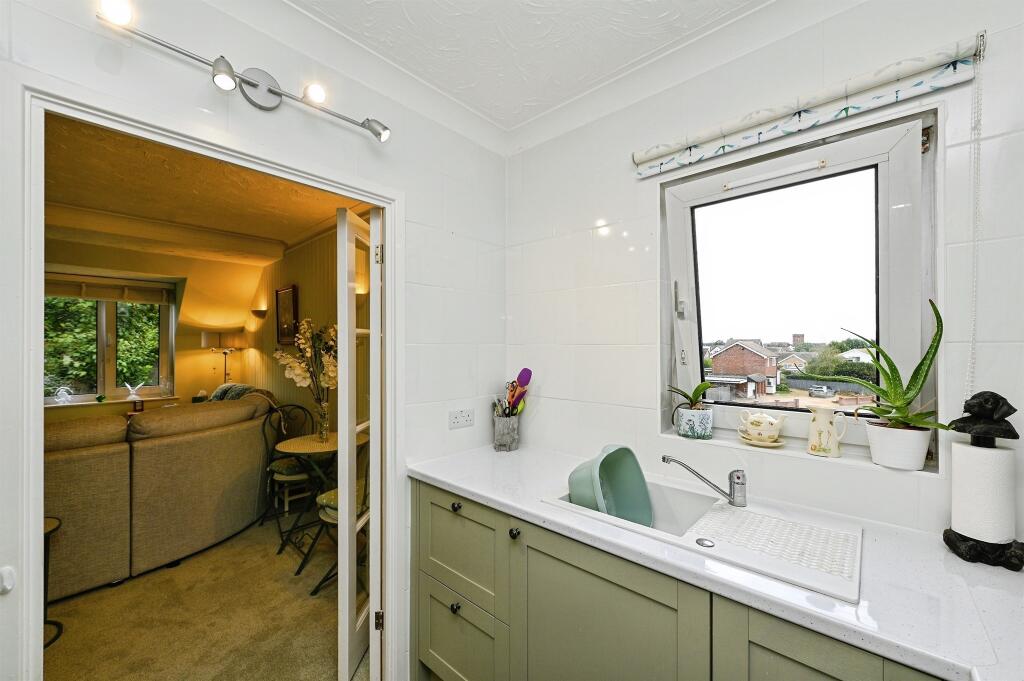 Apartment in Peterborough - View 5