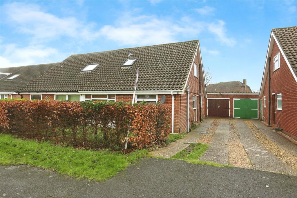 Main image of property: Oaklands Way, Fareham, Hampshire, PO14