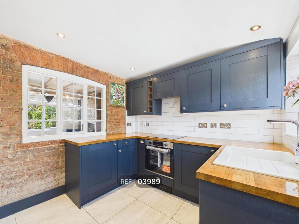 House in Nottingham - More