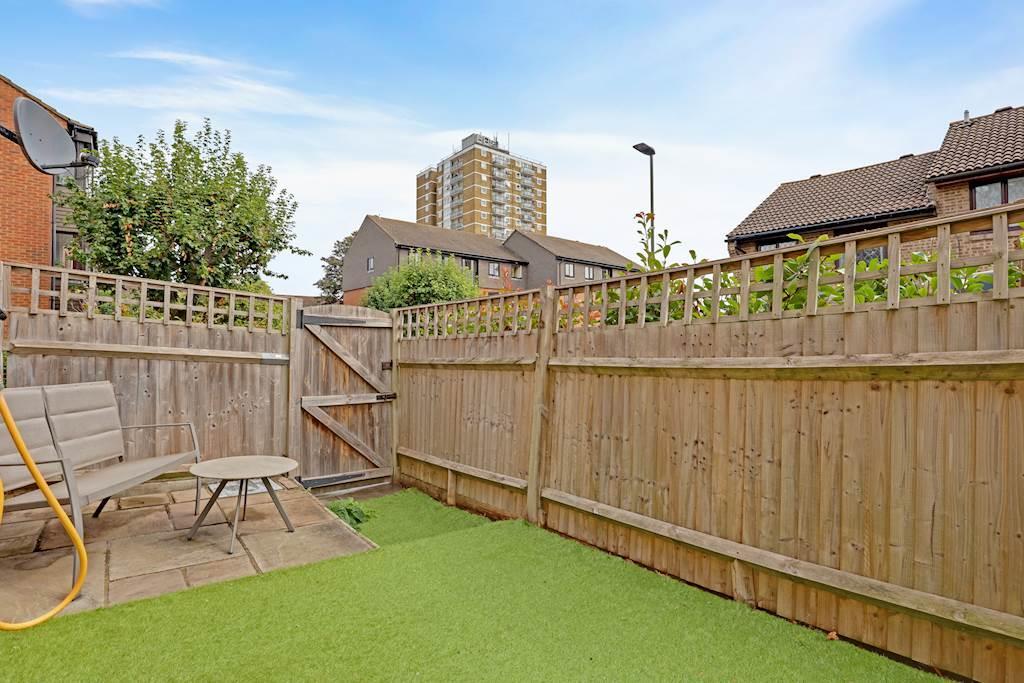 Apartment in London - View 4