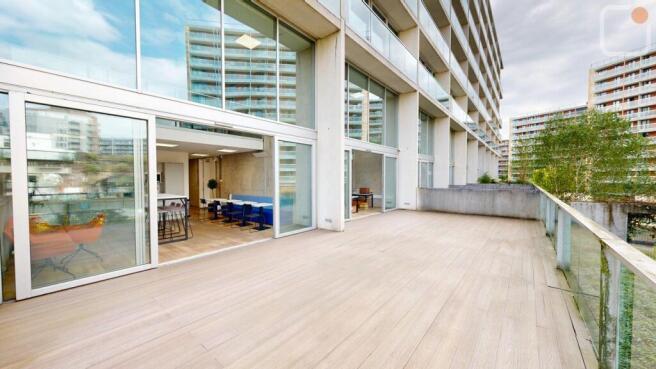 111-112 Timber Wharf - Private Terrace
