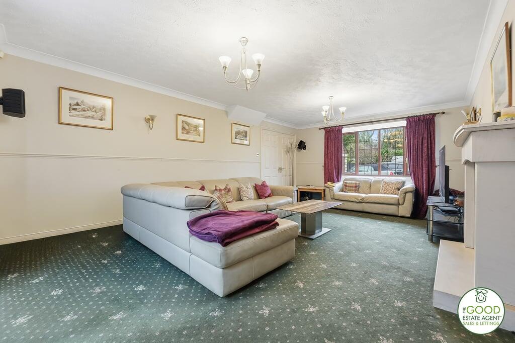 Moran Close, Wilmslow, SK9 photo 4
