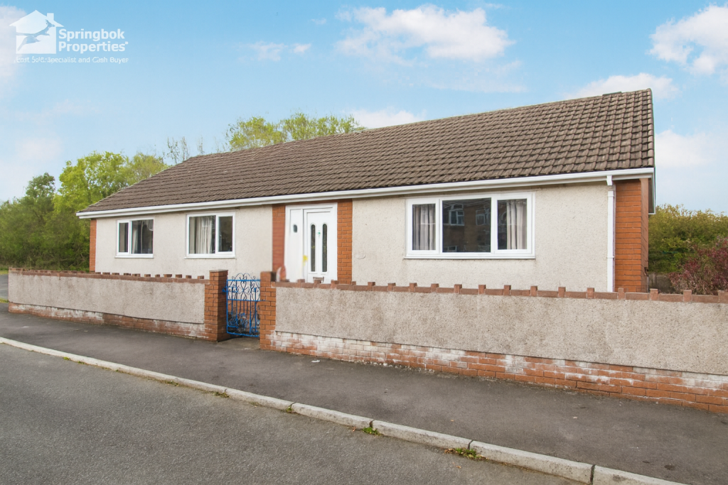 3-bed detached on Swansea Road, Merthy, Tydfil, Mid Glamorgan, £215,000