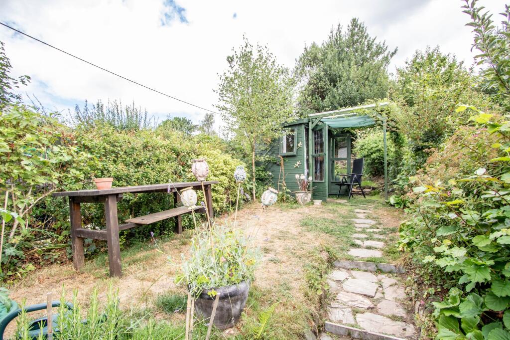 Whitchurch Road, Tavistock, PL19 photo 2