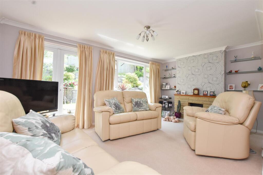 Twineham Road, Eastbourne photo 2