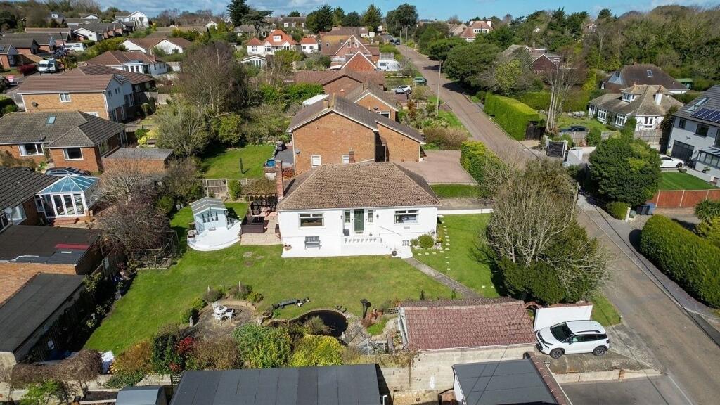House in Canterbury - View 3