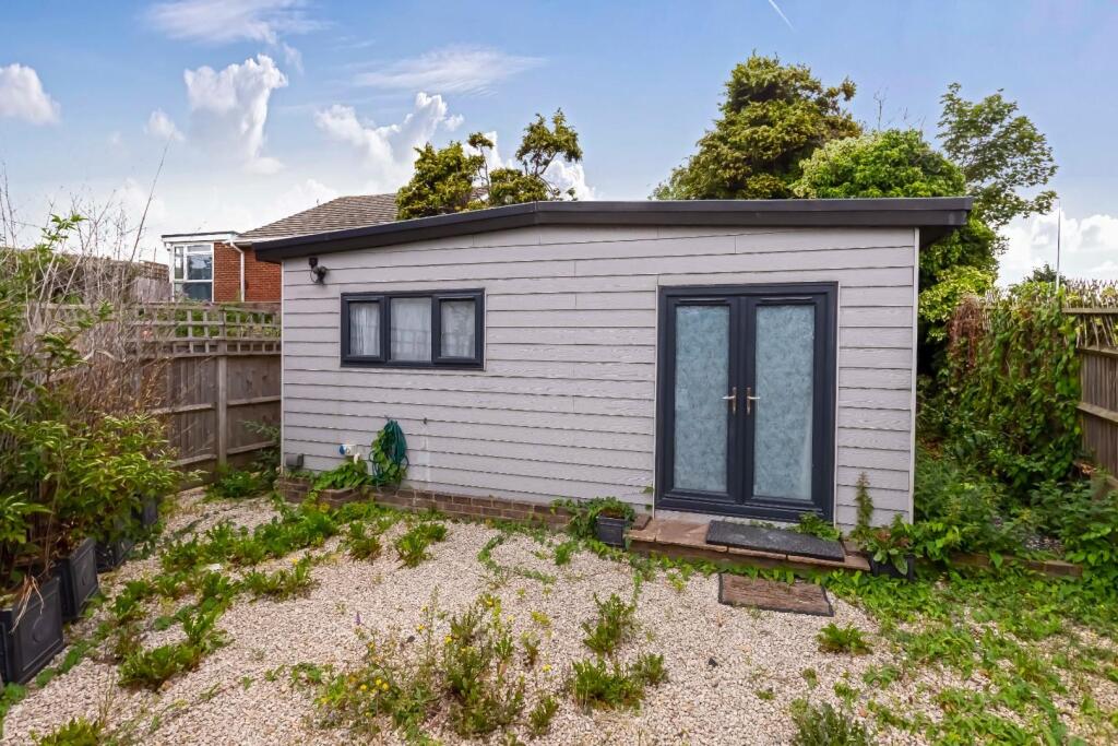 Main image of property: Upper Brighton Road, Sompting, Lancing