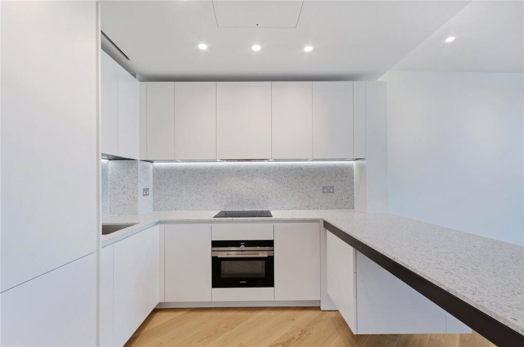 Apartment in London - View 3