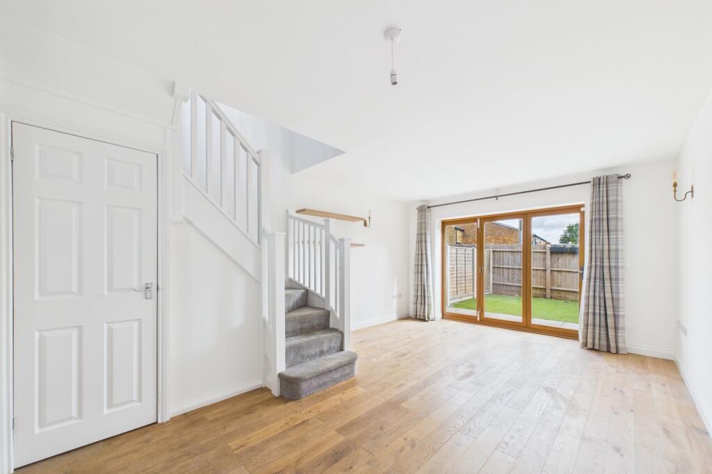 House in Pattishall, West Northamptonshire - View 5