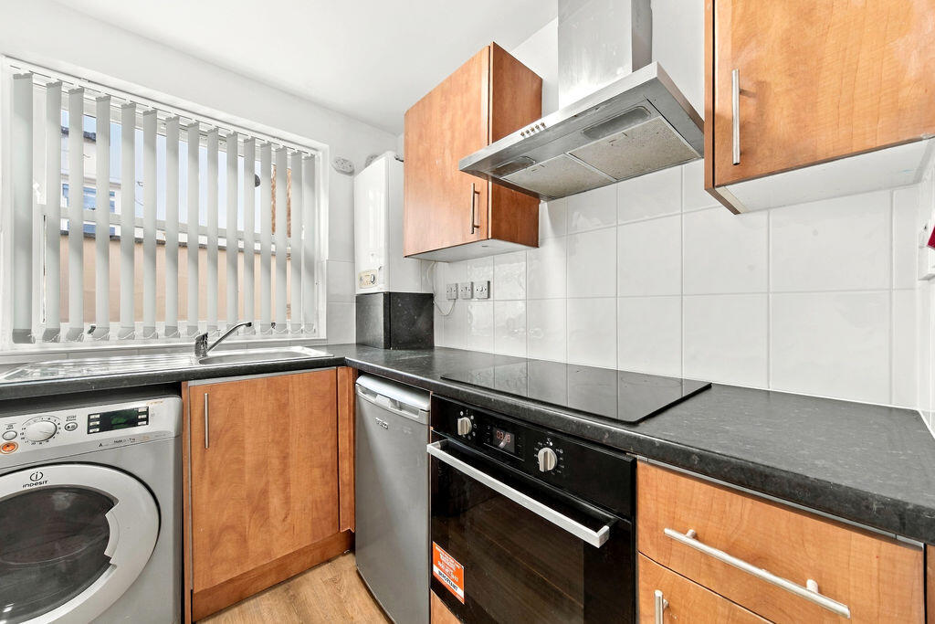 Apartment in London - View 5