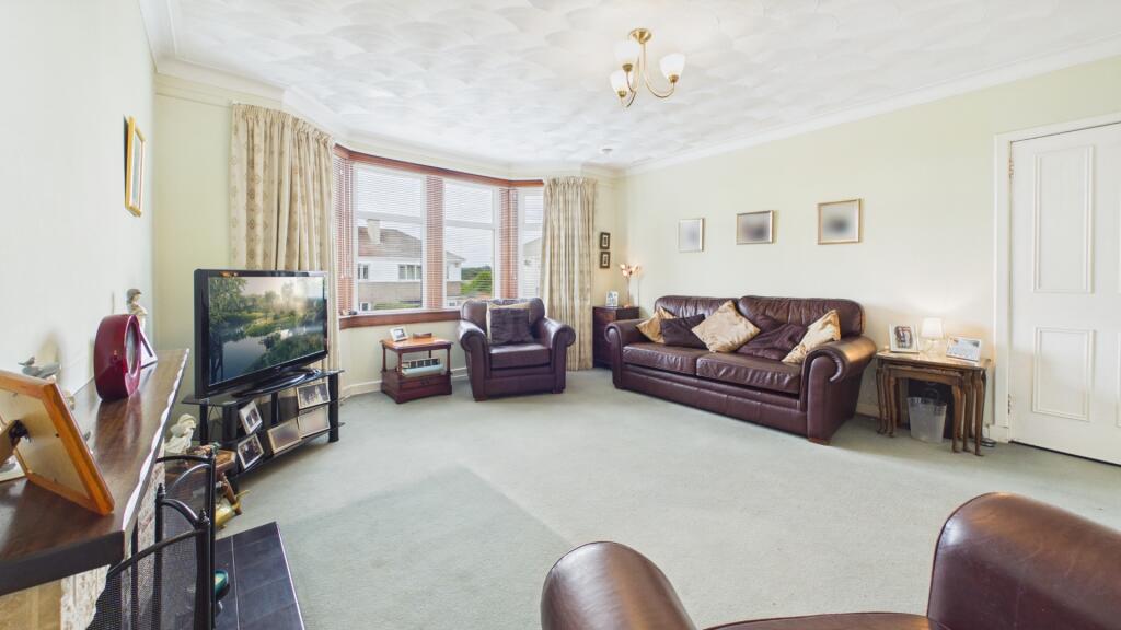 House in Paisley, Renfrewshire - More