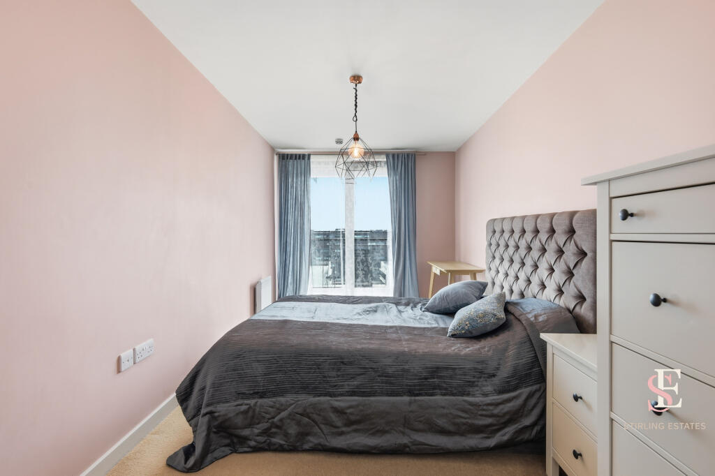 Main image of property: 46 Palmers Road, London, E2