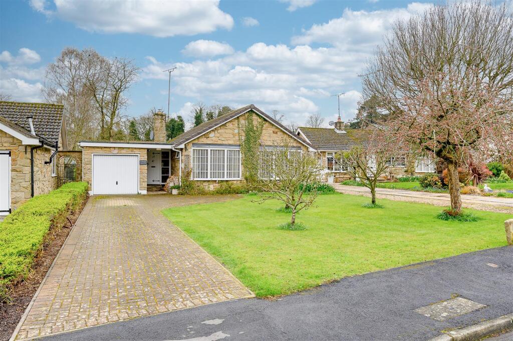 Main image of property: The Glade, Escrick, York,YO19 6JH