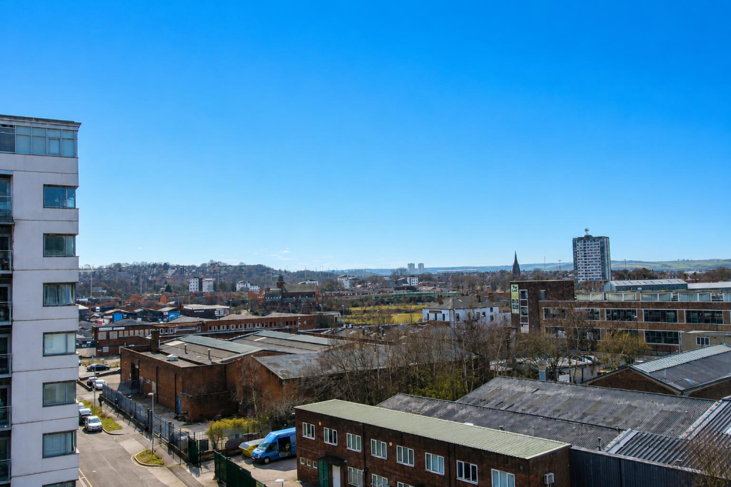 Property photo 8