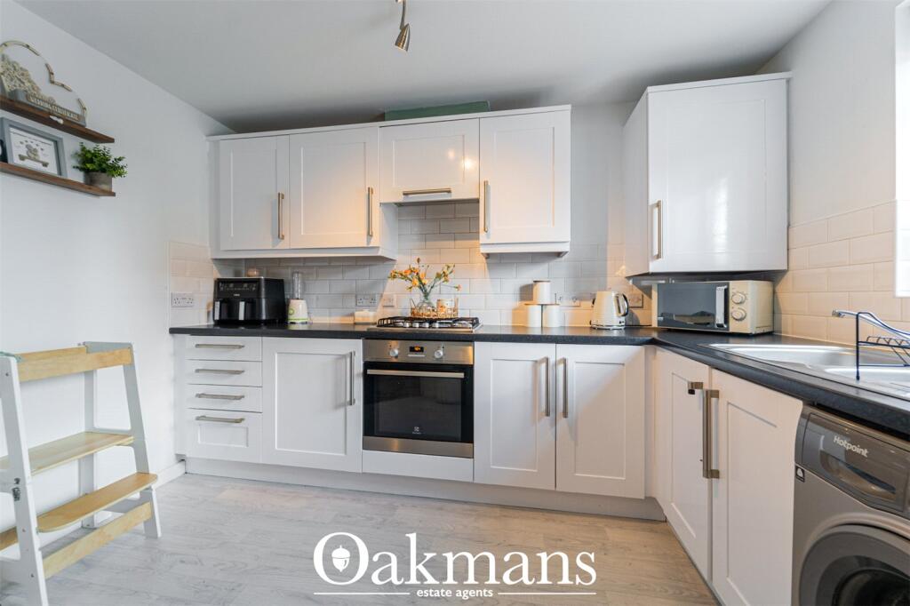House in Birmingham, West Midlands - View 5
