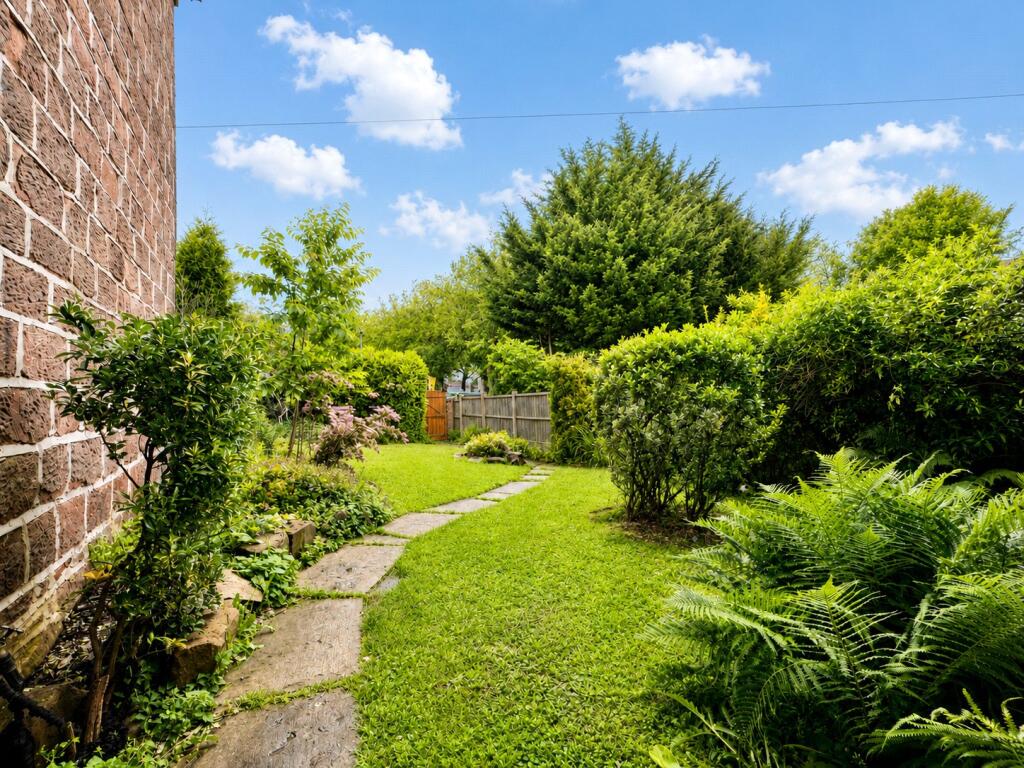 Sandstone Road East, Liverpool, Merseyside, L13 photo 4