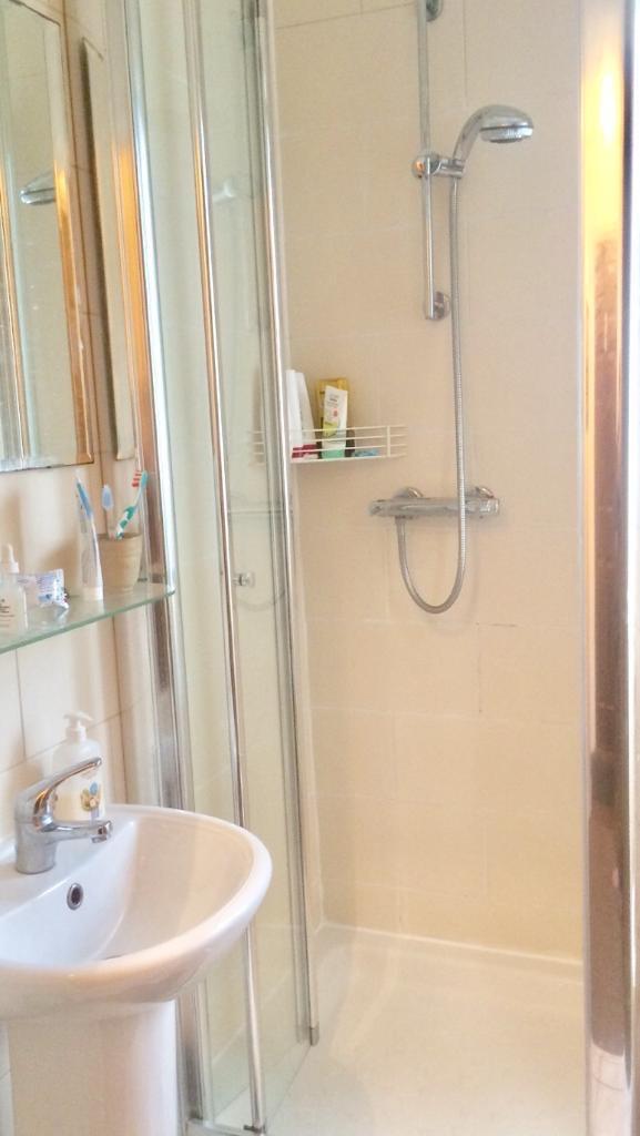 6 bedroom terraced house for rent