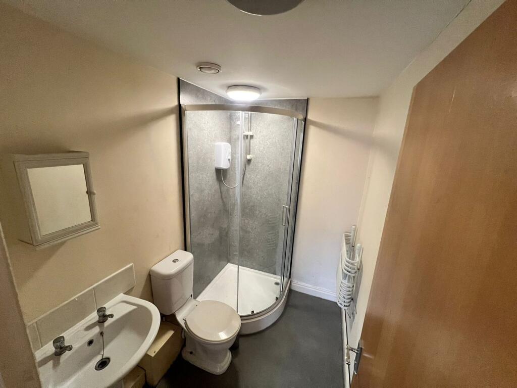 18 New Road, Radcliffe, M26 photo 5
